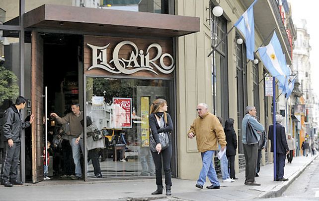 Un símbolo. El bar de Sarmiento y Santa Fe fue inaugurado en 1943.