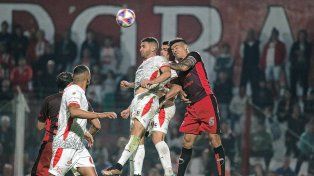 Un fortalecido Colón juega otra final ante Instituto en Alta Córdoba desde las 21