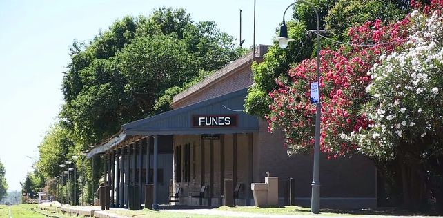 Cómo es el lugar al que volvió Di María y recibe a Messi todos los años