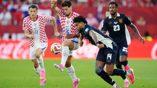 Panamá hizo dos buenos partidos pero los perdió 1 a 0 y quedó afuera del Mundial en la segunda fecha por el desempate olímpico. Polémica decisión.