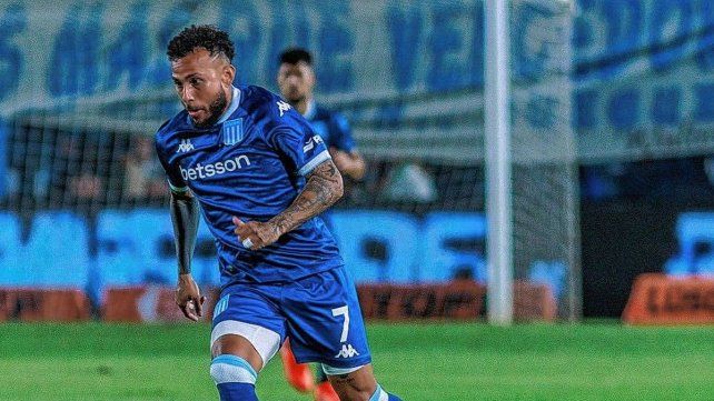 Duván Vergara marcó dos goles para Racing.