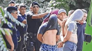 Nos dijeron que a una familia le entregaron a su hijo en un cajón