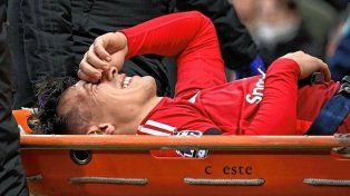 Manchester United confirmó la dura lesión de un Lisandro Martínez que estará varios meses inactivo.