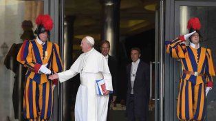 Va a ser una guerra: el día que el Mundial 2014 enfrentó al papa Francisco y a la Guardia Suiza