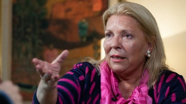 La líder de la CC también publicó un polémico tuit sobre las manifestaciones.