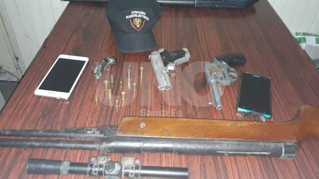 Cansado de soportar  los desmanes de su hijo, lo entregó a la Policía