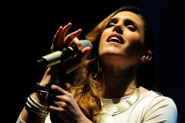 Soledad Pastorutti: Mi mamá sufrió un golpe de arma en la cabeza pero está bien
