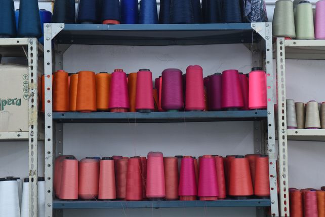 Las hilanderías son el primer eslabón de la cadena textil, donde se transforma el algodón en hilo. 
