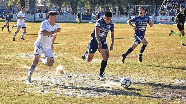 La Salle y Ateneo empataron en el Clásico por un Torneo Clausura liguista que tiene a Colón (SF) y Colón (SJ) en lo más alto.