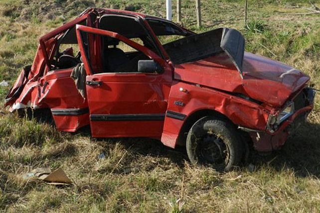 Murieron tres personas en un vuelco en la ruta provincial N° 1 de Helvecia