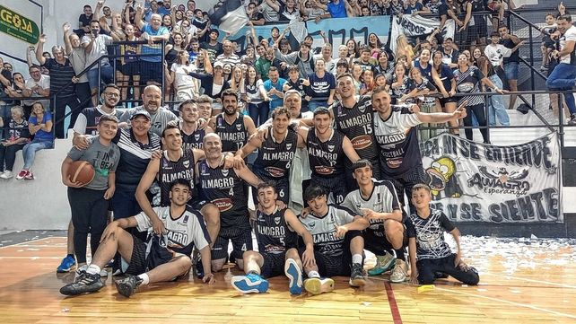 Almagro superó como visitante a Alma Juniors en una nueva edición del Clásico esperancino.