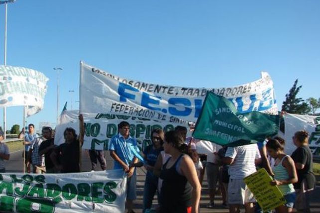 Festram confirmó que si descuentan los días de paro vuelven los conflictos