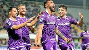Nicolás González abrió la cuenta para la goleada de la Fiorentina.