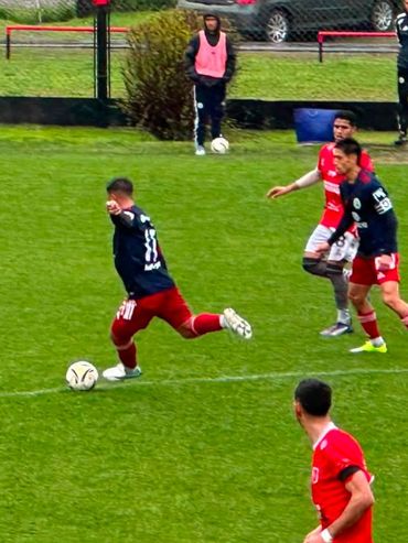 Leones FC se impuso a Cambaceres jugando en el predio de Newells por primera vez
