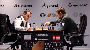 Chess: Carlsen bankrupts Nepomniachtchi and sets out to retain title