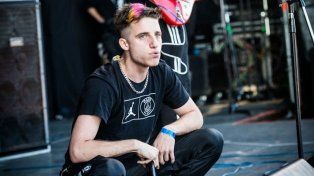 En medio de su show, Wos hizo un freestyle y apuntó directamente contra La Libertad Avanza y Juntos por el Cambio. La performance se hizo viral