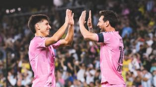 Messi clavó otro golazo de tiro libre y va por la conquista de un nuevo récord