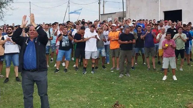 Granja Tres Arroyos despidió 80 trabajadores en su planta de Concepción del Uruguay y amenaza a los trabajadores con despedir 400 obreros más&nbsp;