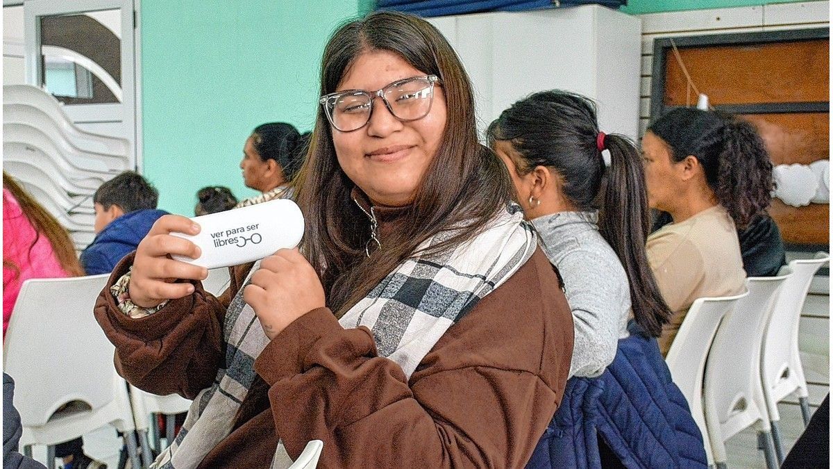 Más de 3.200 niños y adolescentes de Entre Ríos recibieron anteojos gratuitos mediante un programa visual