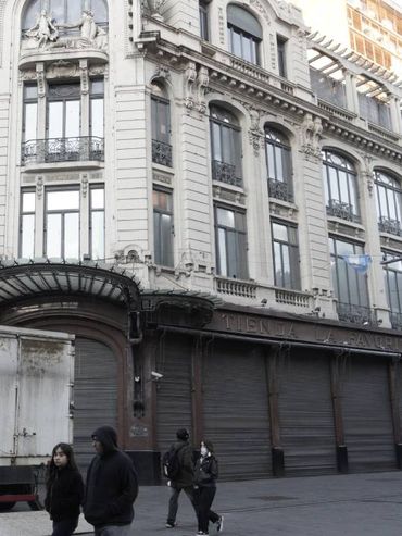 Los barrios cambian el mapa comercial de Rosario y el centro siente el impacto