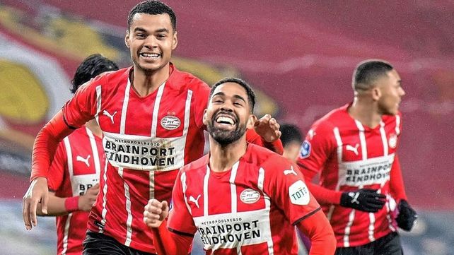 PSV venció a Go Ahead y recuperó la cima en los Países Bajos