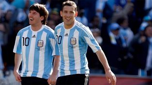 El inédito video de Messi y Maxi Rodríguez haciendo jueguitos en una concentración