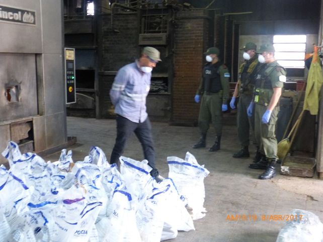 Incineraron 500 kilos de drogas en el horno crematorio del cementerio santafesino