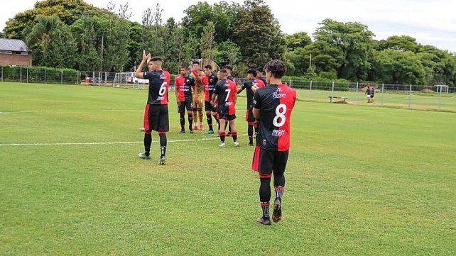 La Reserva de Colón se recuperó con un éxito ante Godoy Cruz La Reserva de Colón se recuperó con un éxito ante Godoy Cruz
