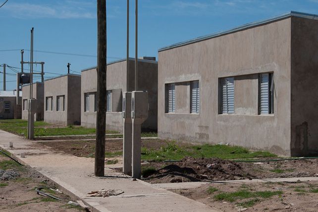 Publican los padrones provisorios para el sorteo de viviendas docentes en Santa Fe