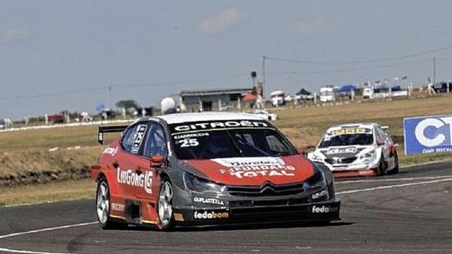 El cordobés Marcelo Ciarrocchi se quedó con el triunfo del Top Race V6 en Buenos Aires. 