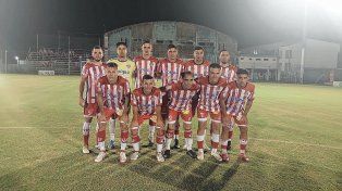 Atlético Paraná empató 1 a 1 con Juventud Unida y en casa buscará pasar de llave.