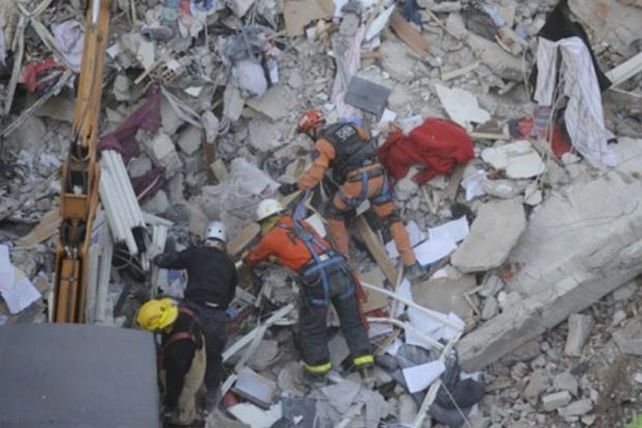 La intendenta de Rosario dijo: 200 personas aún no pueden regresar a sus casas