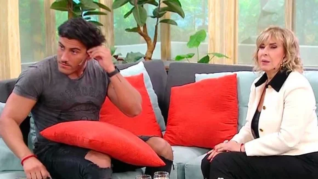Tomás Holder abandonó el programa de Georgina Barbarossa.