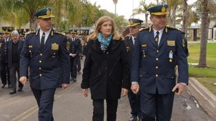 Sentido homenaje a los policías caídos en cumplimiento del deber