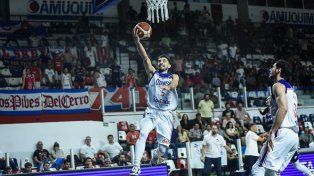 Quimsa quedó al frente de su grupo en la Champions League Américas