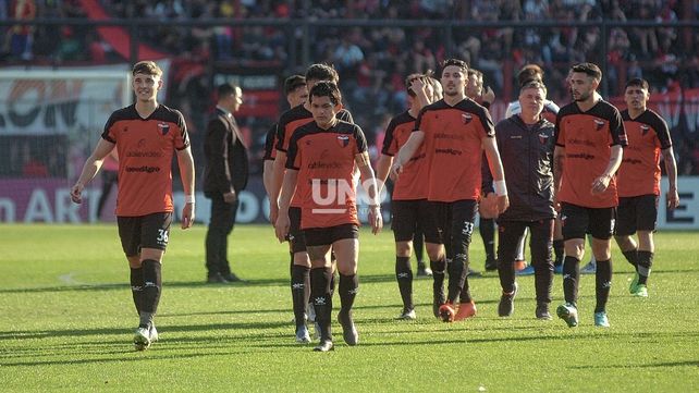 Colón se desinfló después de su eliminación contra Talleres por la Copa Libertadores.
