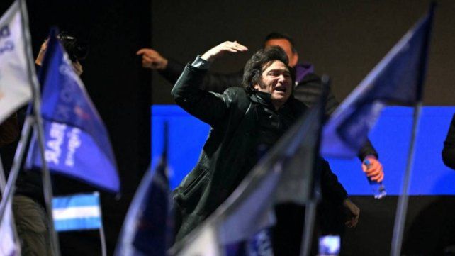 Milei dijo que hay empate técnico en Buenos Aires, defendió a Karina y denunció operetas de la oposición Milei dijo que hay empate técnico en Buenos Aires, defendió a Karina y denunció operetas de la oposición
