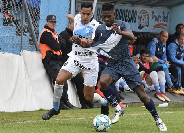 ¿Se va un colombiano y llega otro a Unión?