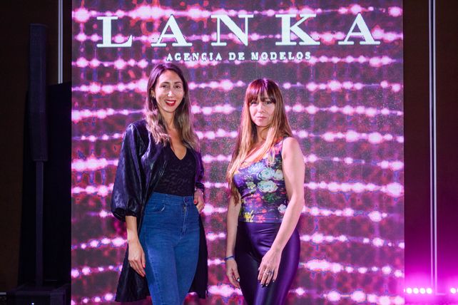 Romina Molina y Laura Urrestarazu.