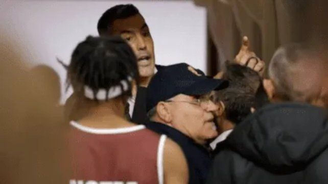 Agredieron a Luis Scola en Italia: tensión extrema tras un partido de la Lega A