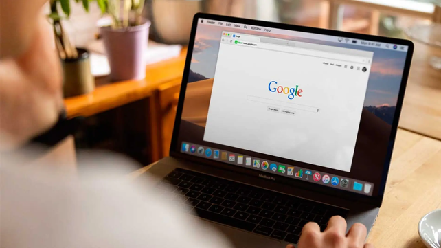 Hay diversas combinaciones de teclas para hacer más eficiente el uso de Google Chrome.