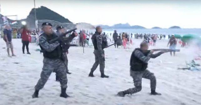 El embajador Scioli denunció brutalidad de la policía contra hinchas de Boca