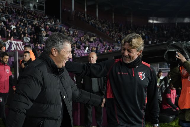 Kudelka y Heinze se saludaron afectuosamente en el cruce por la liga anterior