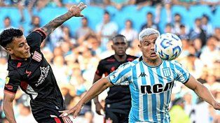 Racing perdió en Avellaneda y se aleja de la pelea por el título