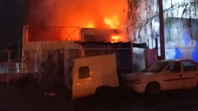 Un hombre murió al incendiarse una vivienda de la zona sudoeste