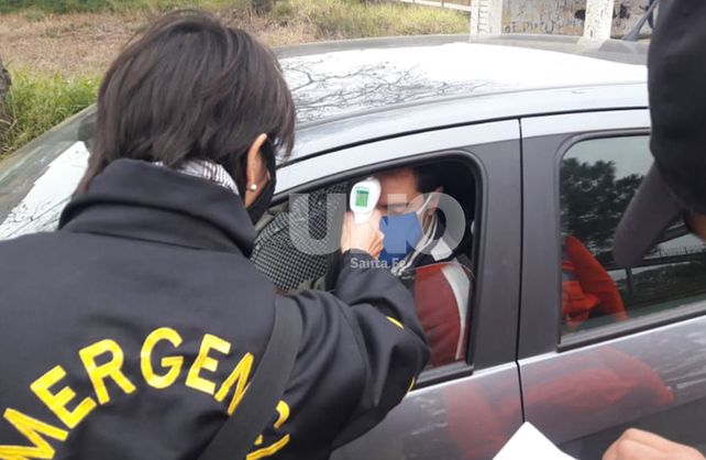 Estrictos. Son los controles de circulación que se ejecutan en los ingresos a la ciudad de Santa Fe