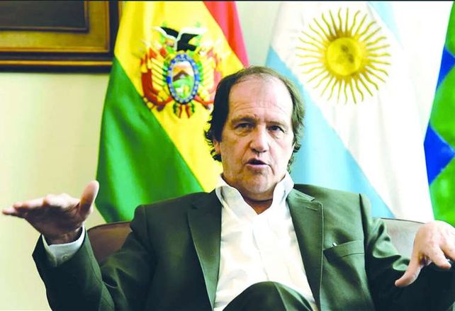 Bolivia: el embajador describió el sistema sanitario