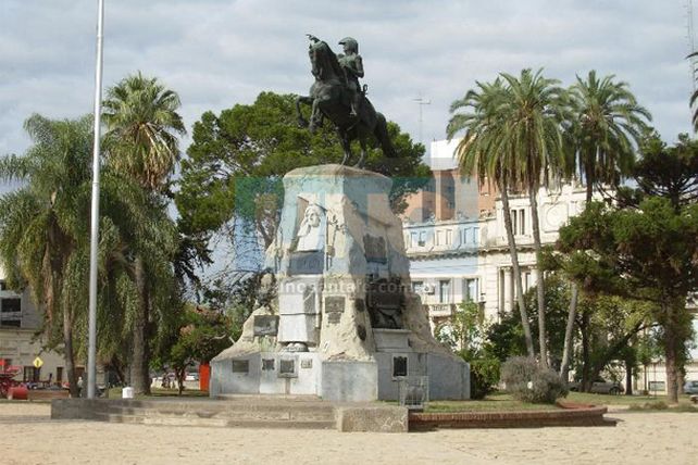 Por tercera vez en 2012, el municipio inicia acciones contra cuidacoches