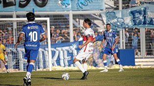 Deportivo Morón empató 2-2 con Godoy Cruz y mantiene dos puntos de ventaja sobre Colón.
