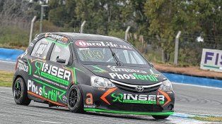 Iñaki Arrías buscará tener un buen cierre de jornada en su debut.